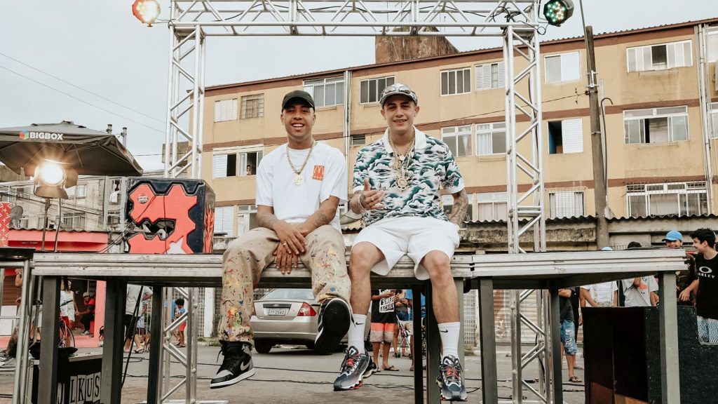 Rap Forte "Mandelão" reúne Kawe e Hariel, dois dos artistas mais ouvidos do Spotify Brasil.