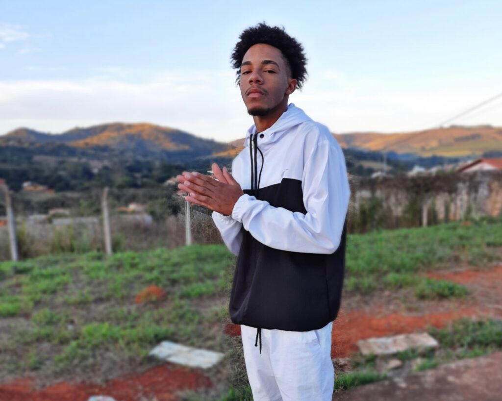 Rap Forte W'L lança um drill potente "Fique vivo ou morra tentando"