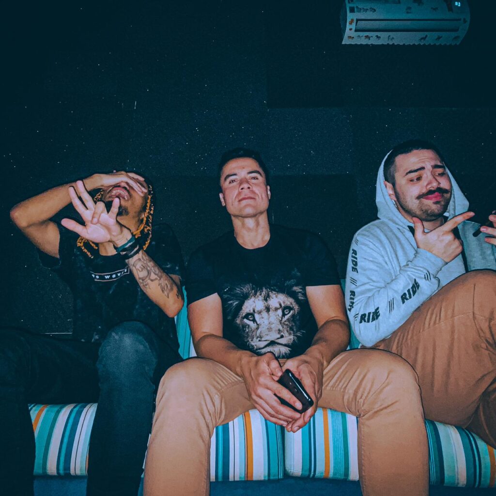 Rap Forte Brazuca que vive nos EUA, Cigarra está em SP à trabalho