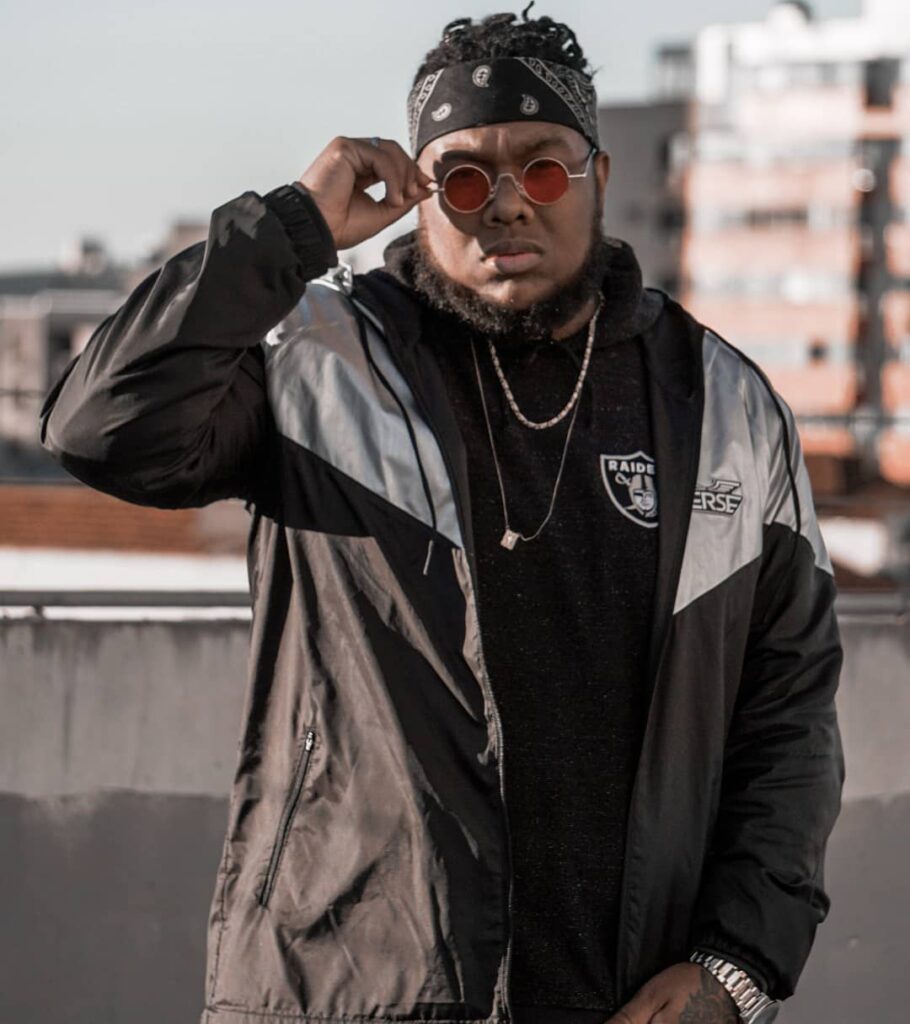 Rap Forte Conheça Jovem Ruff, o gaúcho que vem conquistando espaço na cena do hip-hop.