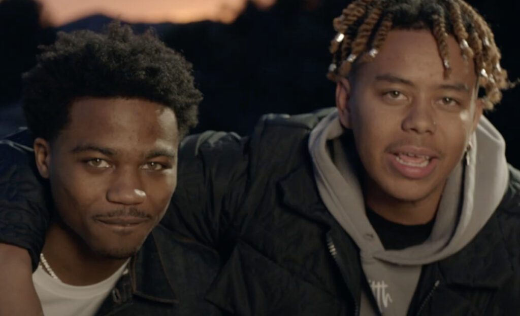 Rap Forte Lyrical Lemonade une os rappers Cordae e Roddy Ricch em "Gifted".