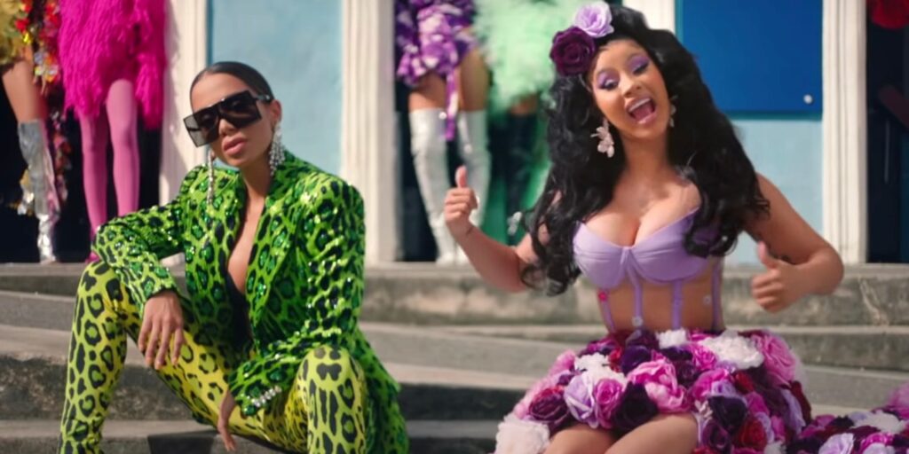 Rap Forte Anitta convida Cardi B e o rapper Myke Towers para novo single "Me Gusta".