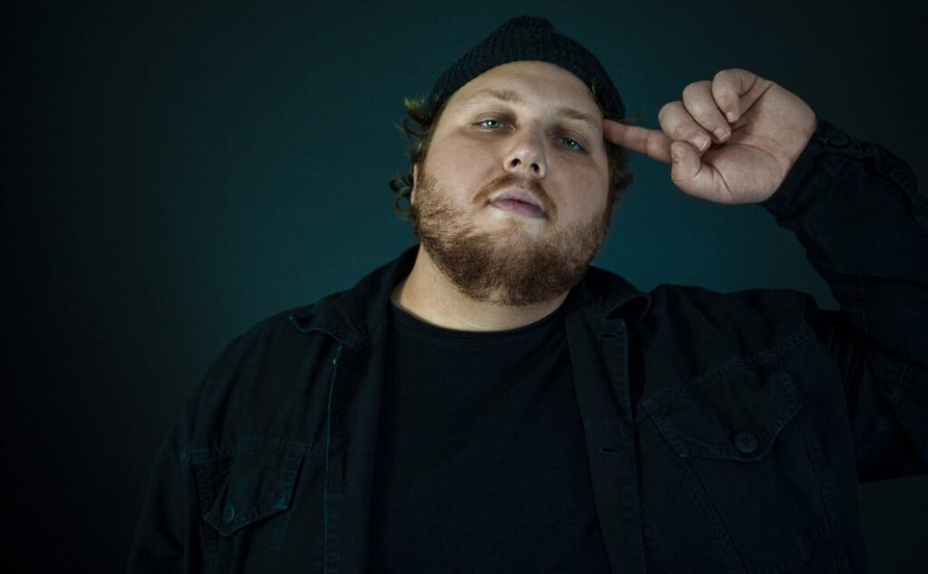 Rap Forte Com uma boa dose de crítica social aliada ao swing do soul intenso Blanca lança "Festa Clandestina".