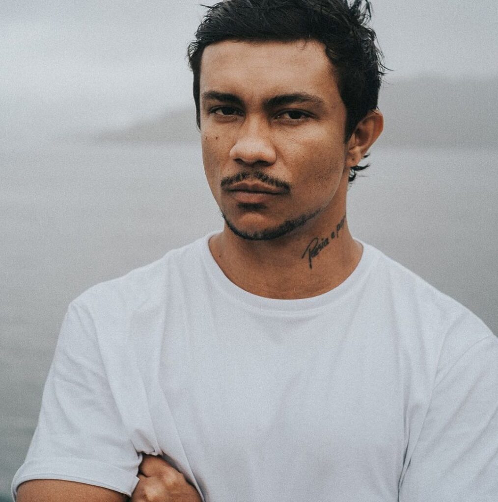 Rap Forte Xamã entra para o Top 10 mundial do Spotify com o álbum 'Zodíaco'.