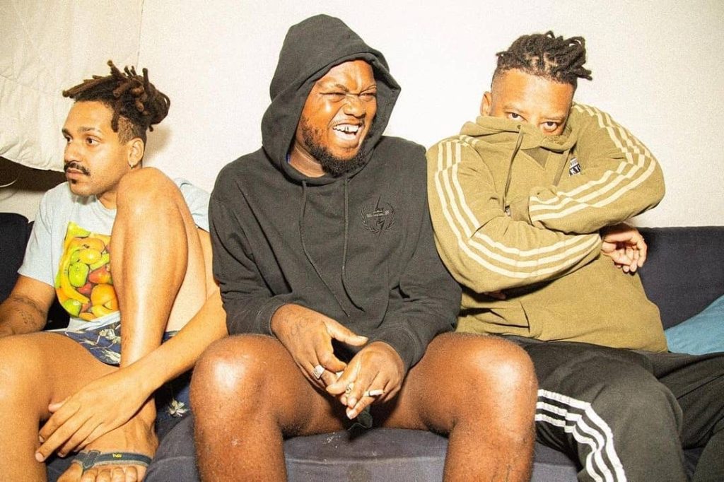 Rap Forte Froid, Djonga e Bk' estão indo para o Egito gravar projeto pela Pineapple