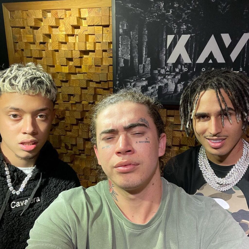 Rap Forte Whindersson Nunes, Teto e Matuê se reúnem em estúdio