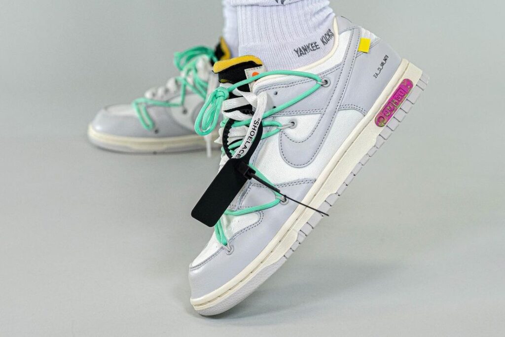 Rap Forte Detalhes do tênis nº 4 da Off-White X Dunk Low "THE 50"
