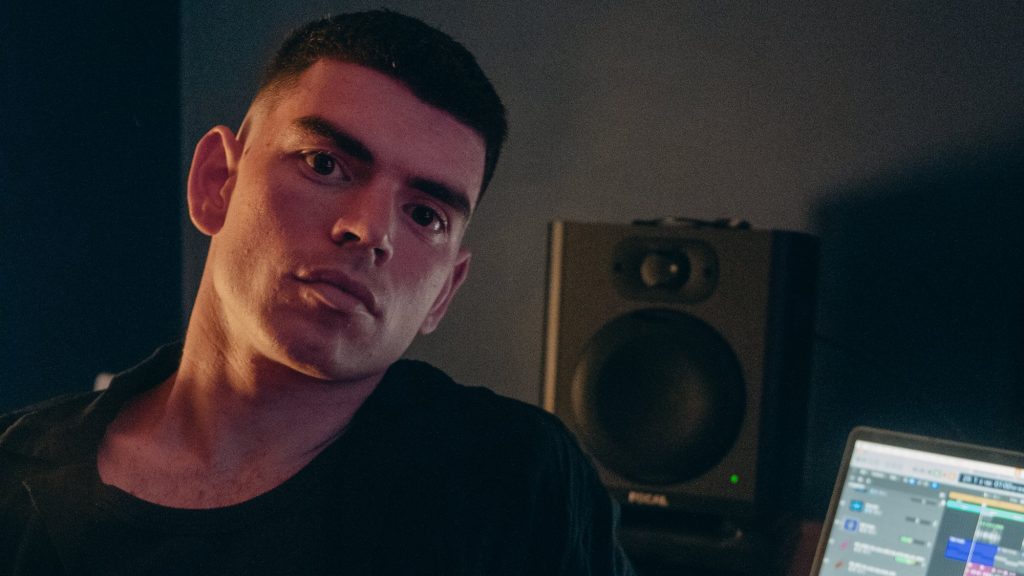 Rap Forte Dyloco lança “FENÓMENO” inspirado em Ronaldo e mistura UK Garage com phonk brasileiro