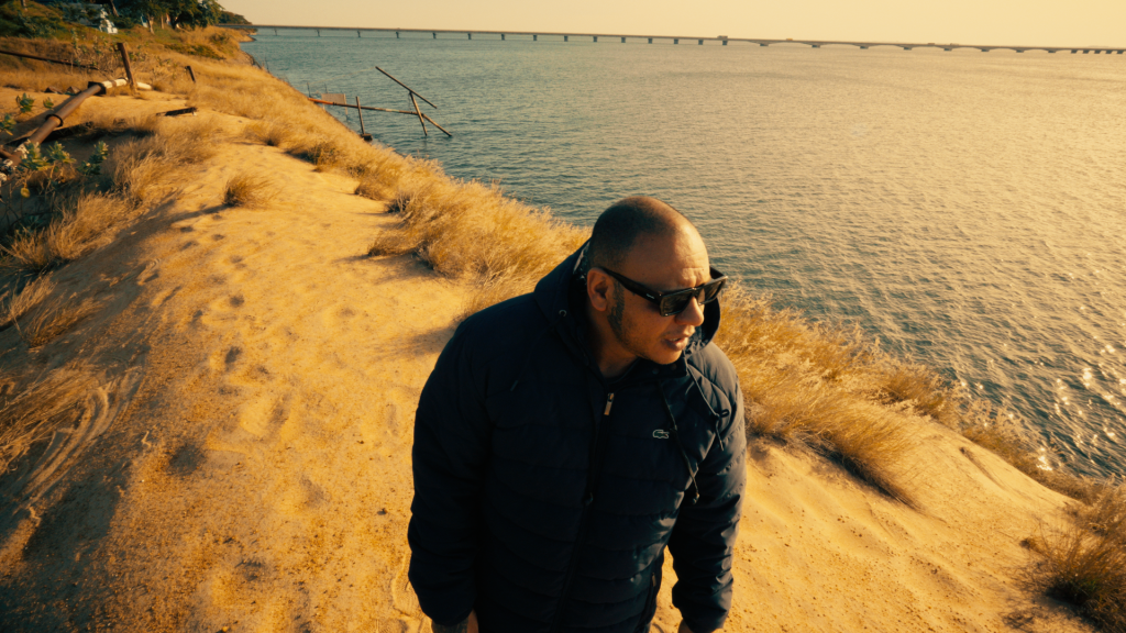 Rap Forte JR Black encerra ciclo de lançamentos com o álbum “A Vida Tem Pressa” e o clipe “Relatos de Periferia”